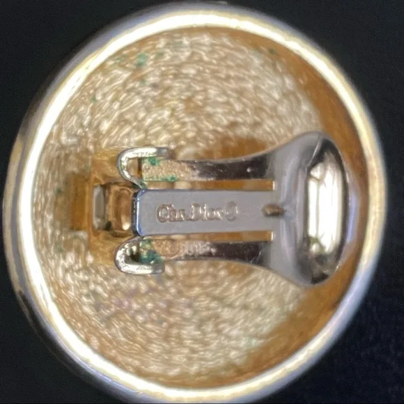 Vintage Dior Pearl Earrings - Picture 2 of 4